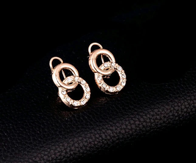 Necklace Earrings Bracelet Ring Jewelry Set European and American Plated 18K Jewelry Four-piece Set 17 sold in last 20 hours