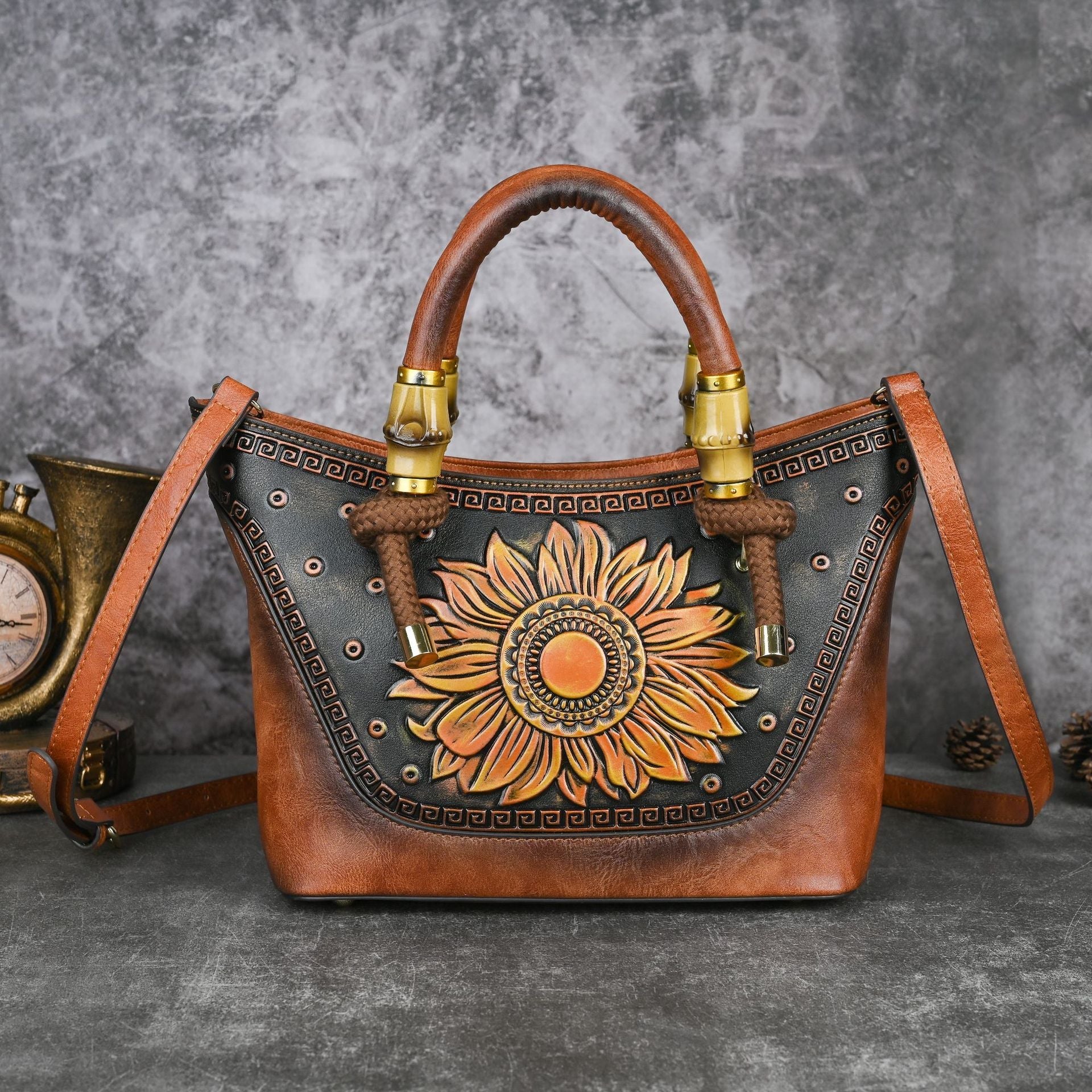 High-grade Elegant Middle-aged One-shoulder Versatile Crossbody Bag