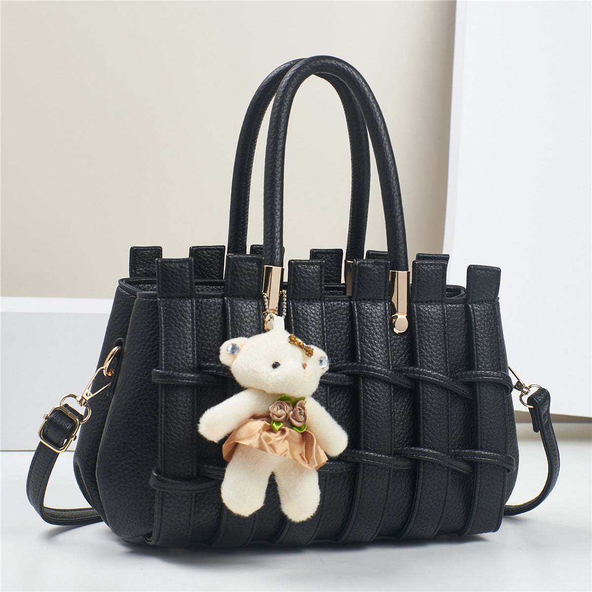 New Anti-scratch Women's Bag Fashion Hand-woven Handbag Shoulder Bag