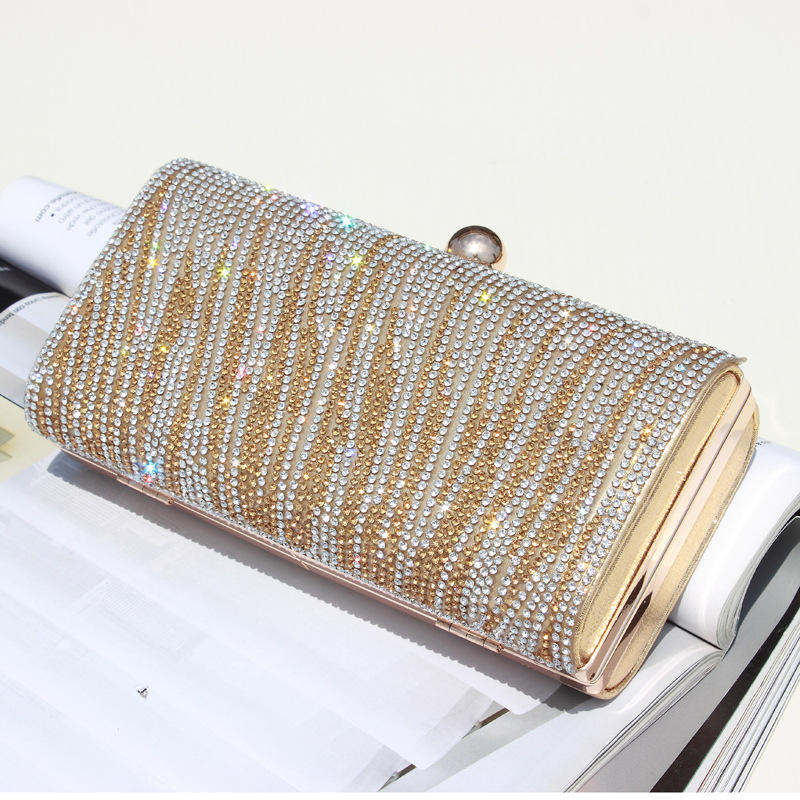 Elegant Diamond-Studded Evening Clutch Bag for Women