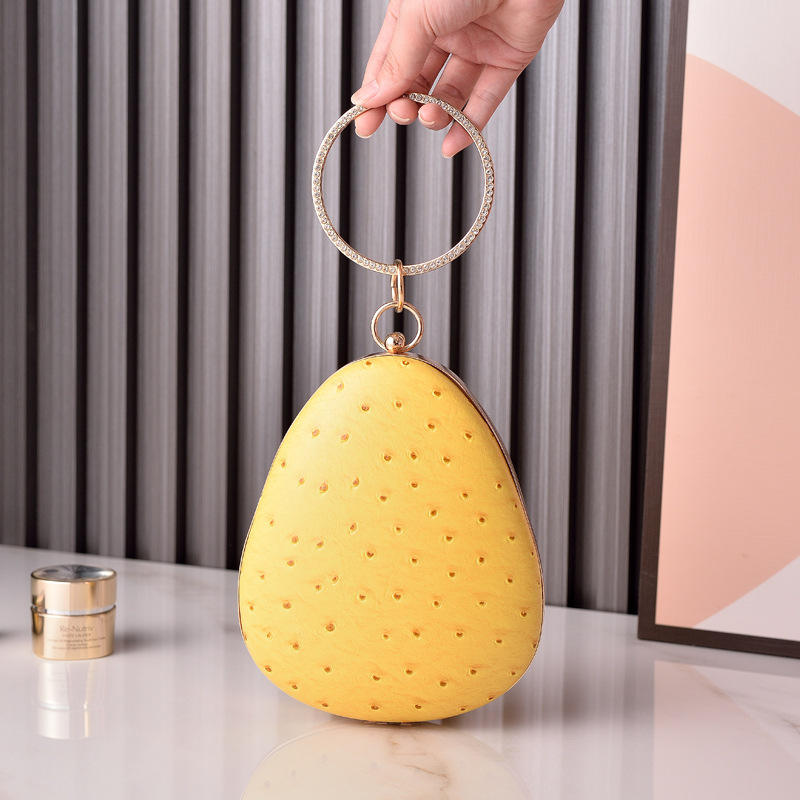 New Ostrich PU Party Handbag Strawberry Chain