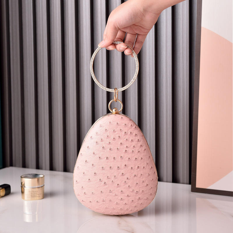 New Ostrich PU Party Handbag Strawberry Chain
