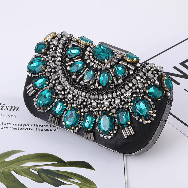 Women Fashion Classic Clutch Satchel Evening Bag with Chain Strap and Magnetic Closure