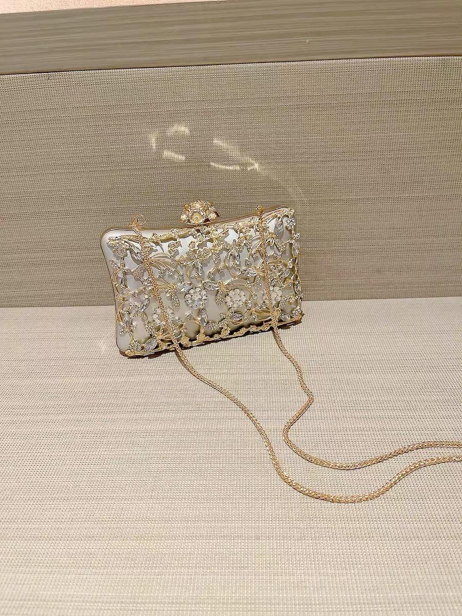 Retro Banquet Handheld Dress Chain Bride Clutch Purse Women Luxury Wedding Prom Party Rhinestone Evening Bag