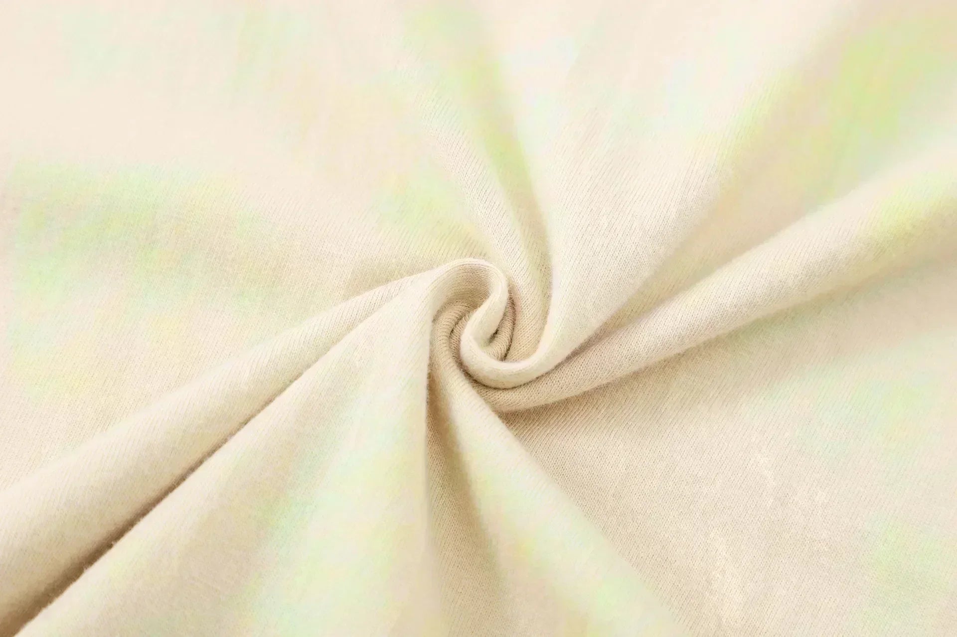 New short-sleeved cotton summer T-shirt A loose round-neck stylish and breathable top suitable for men and women practical