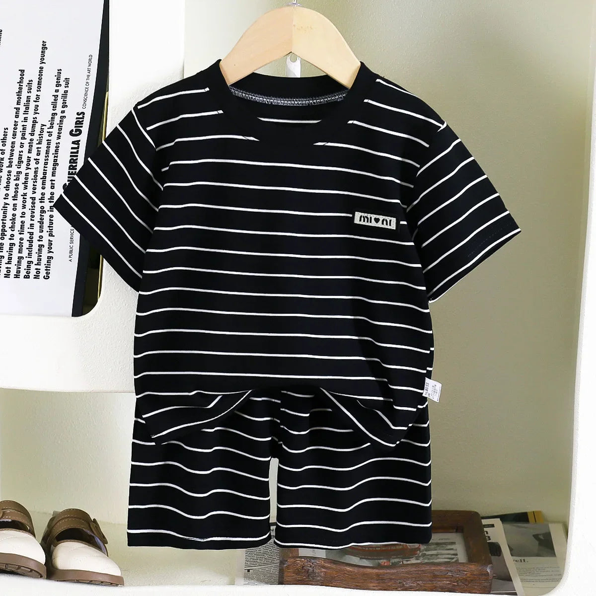 Children's short-sleeve stripe set, boys' black and white striped summer clothes, boy baby outwear short-sleeve shirt + shorts 2