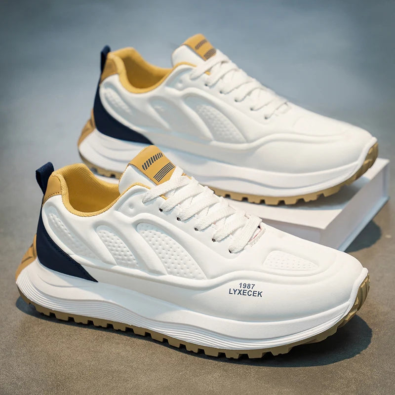 Men's Shoes Spring New Arrival Low Cut Soft Soled Breathable Walking Shoes Men's Trendy Casual Sports Shoes Male Trainers