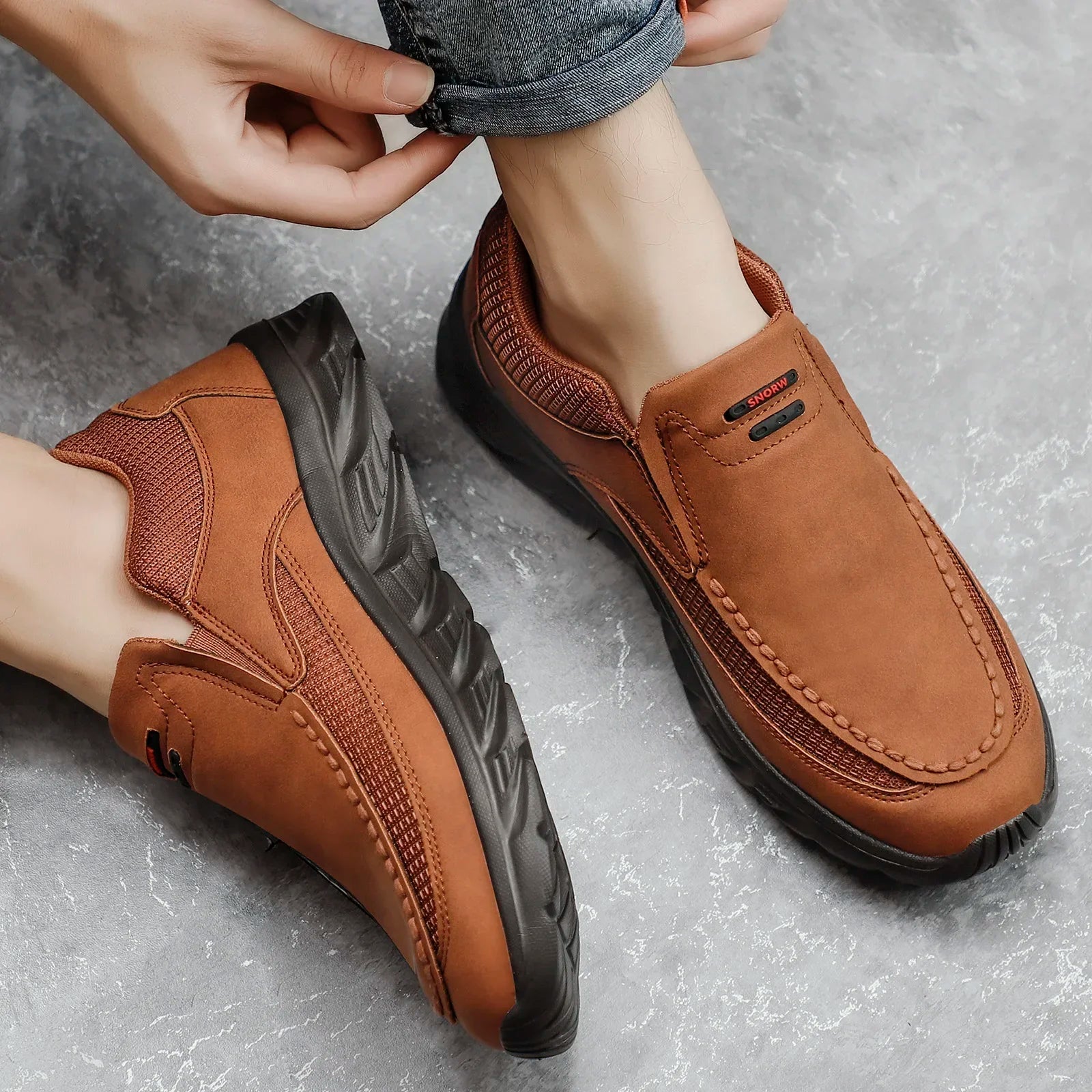 Men Walking Shoes Loafers Sneakers men New Fashion Handmade Retro Leisure Loafers Shoes Zapatos Casuales Hombres Men Shoes