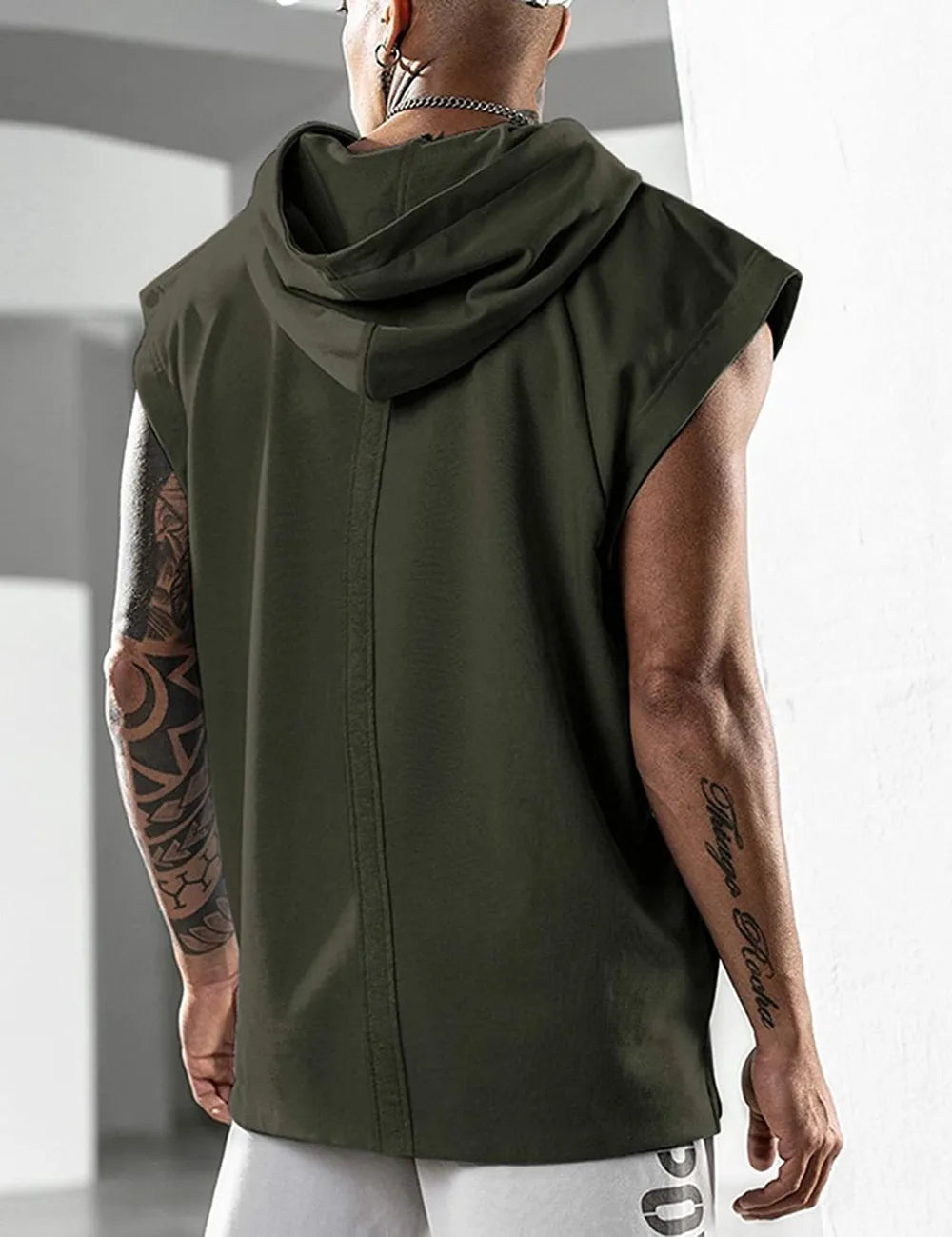 2025 Vest  Hooded Solid Color New Men's Casual Pullover Sports Men's T-shirt Sleeveless Men's Waistcoat Loose