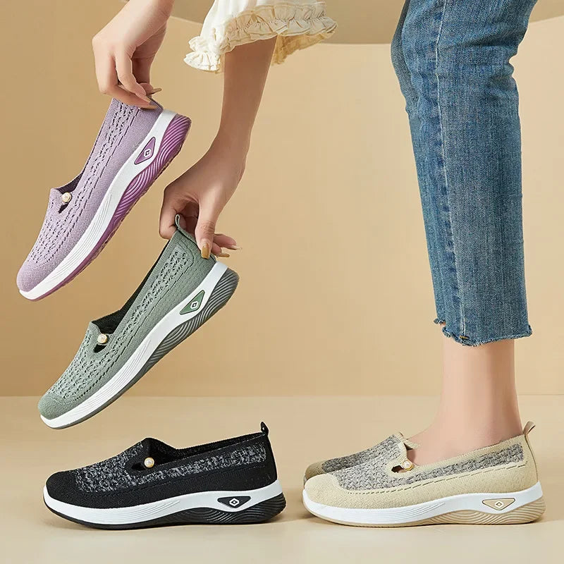 Women's shoes Spring and Autumn casual fashion soft sole lightweight single shoe women's breathable mother's shoes