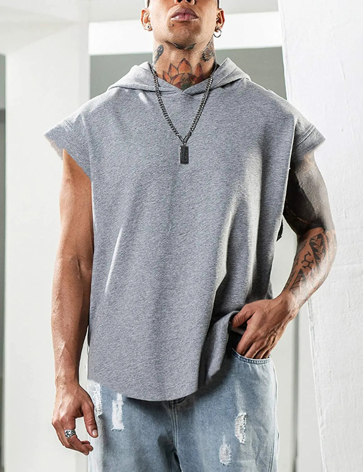 2025 Vest  Hooded Solid Color New Men's Casual Pullover Sports Men's T-shirt Sleeveless Men's Waistcoat Loose