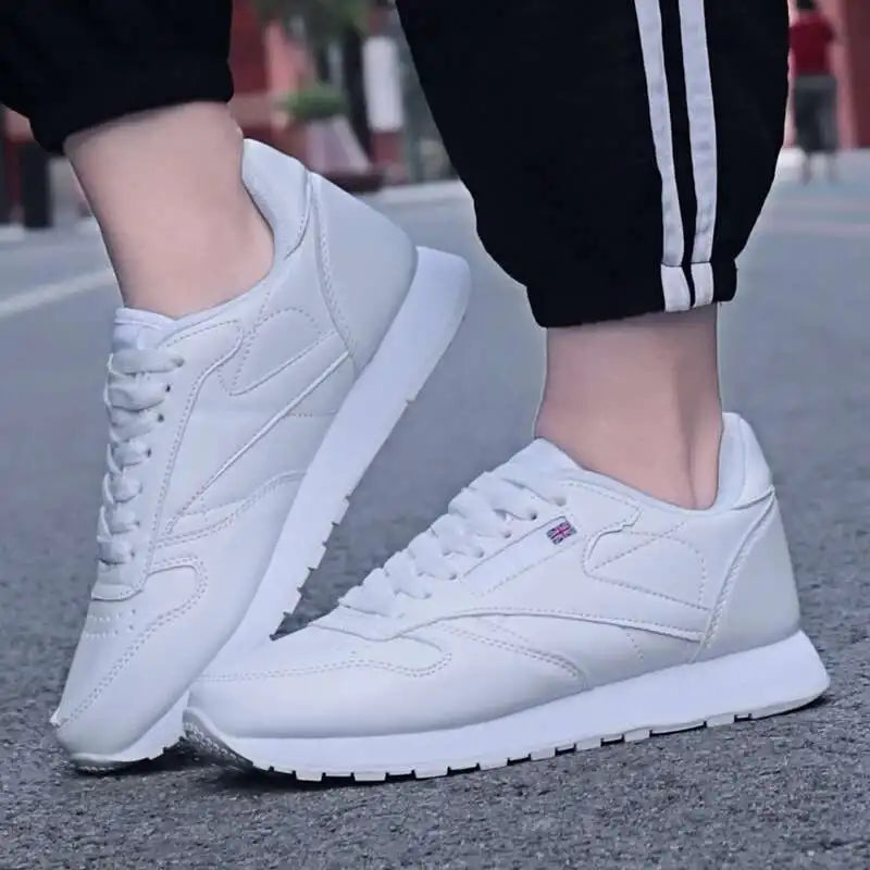 Men's Shoes Brand Women's Comfortable Mens Casual Shoes Outdoor Sports Shoes Men Fashion Vulcanized Shoes Man Running Shoes Male