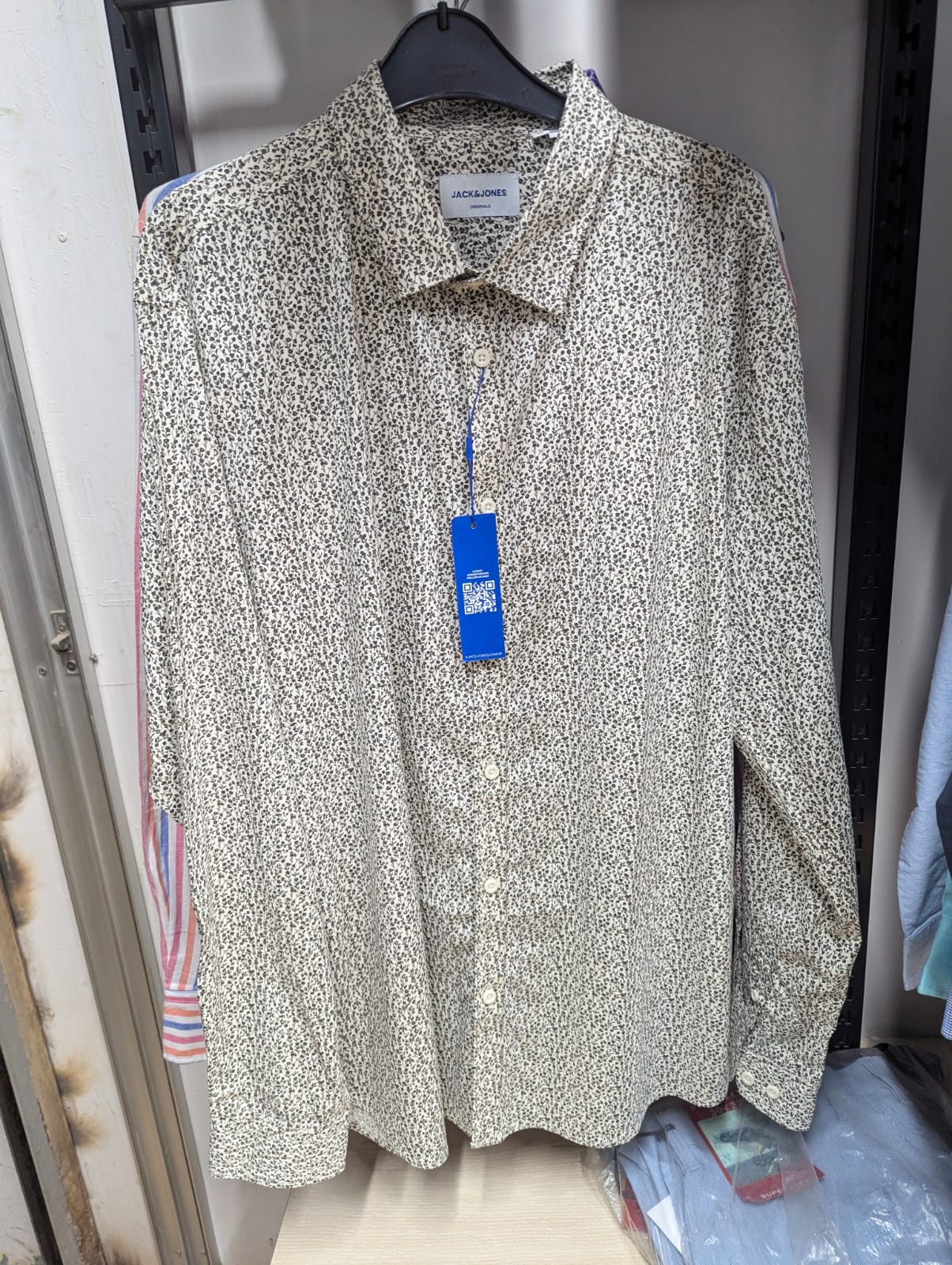 Jack & Jones Floral Shirt – XL size