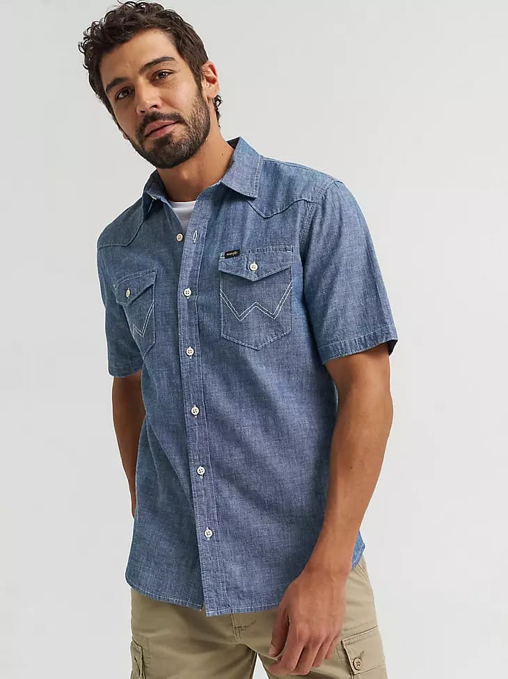 Wrangler Men’s Chambray Short Sleeve Shirt