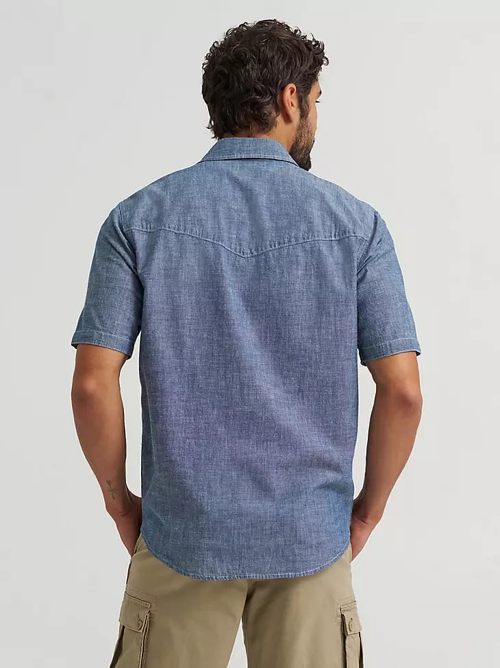 Wrangler Men’s Chambray Short Sleeve Shirt