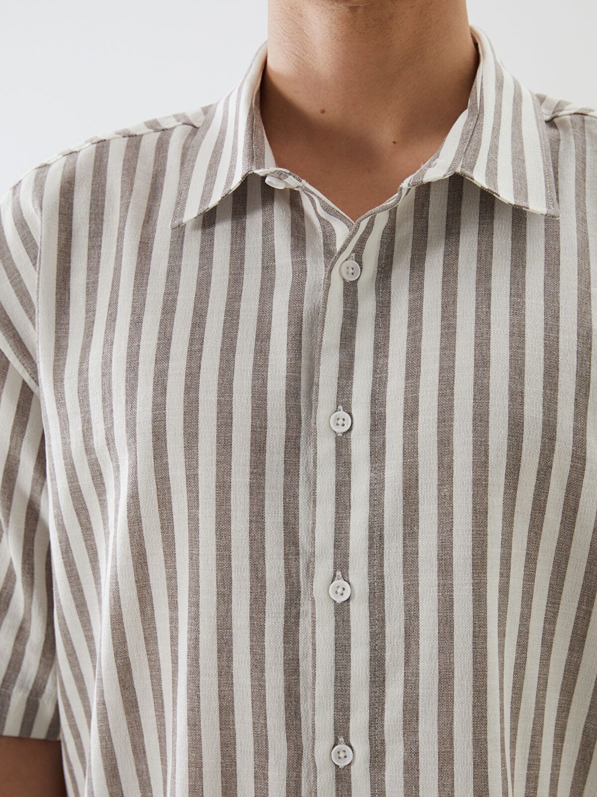 LC Waikiki Short Sleeve Striped Dobby Shirt – Brown