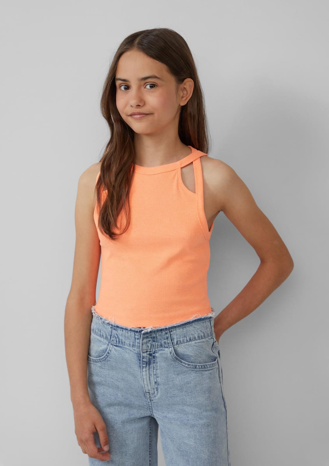 s.Oliver Cropped Ribbed Tank Top – Stylish & Comfortable