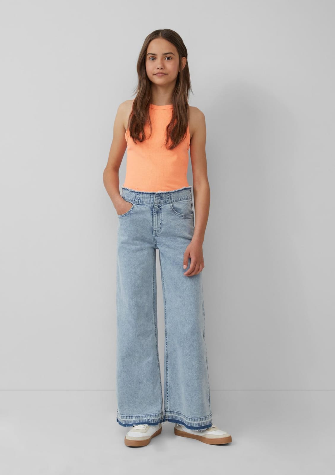 s.Oliver Cropped Ribbed Tank Top – Stylish & Comfortable