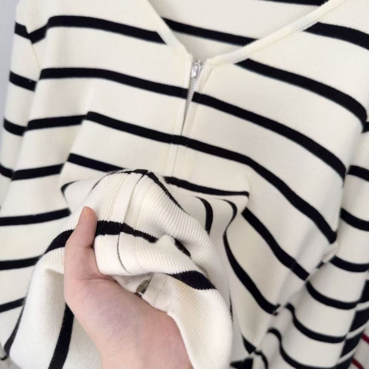 High-Quality Fabric] New Stripesd Cardigan Long-Sleeved Knitted Slim Fit Versatile Elegant Fashionable Sweater Top