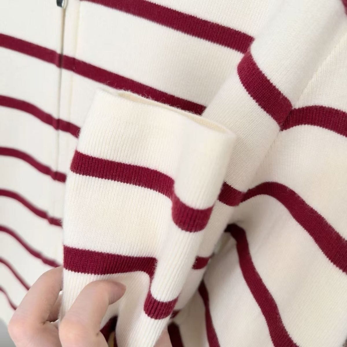 High-Quality Fabric] New Stripesd Cardigan Long-Sleeved Knitted Slim Fit Versatile Elegant Fashionable Sweater Top