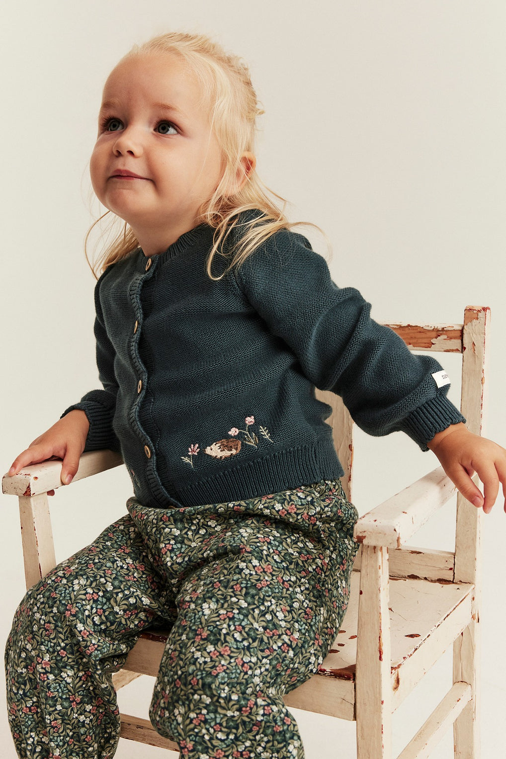 Baby dark green knitted cardigan (0-9 Month)Available