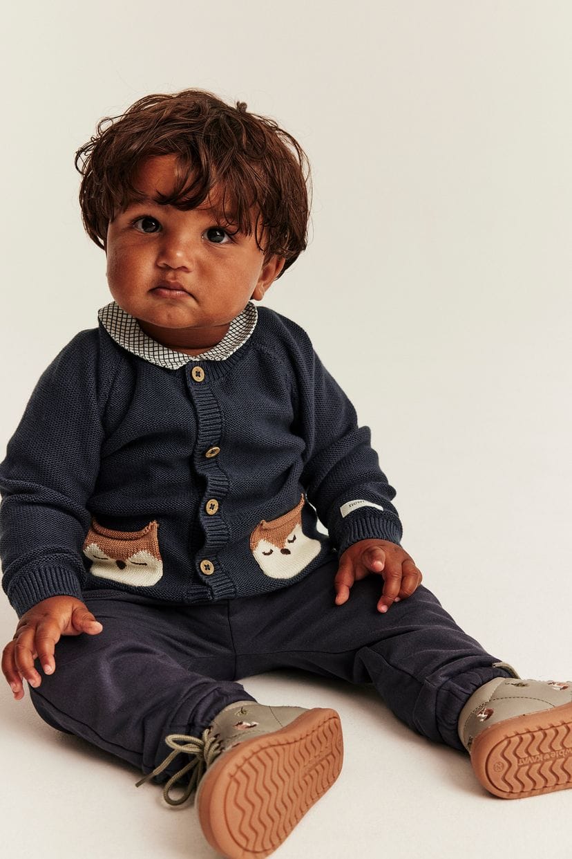 Knitted cardigan with fox motif (0-1 years )Available