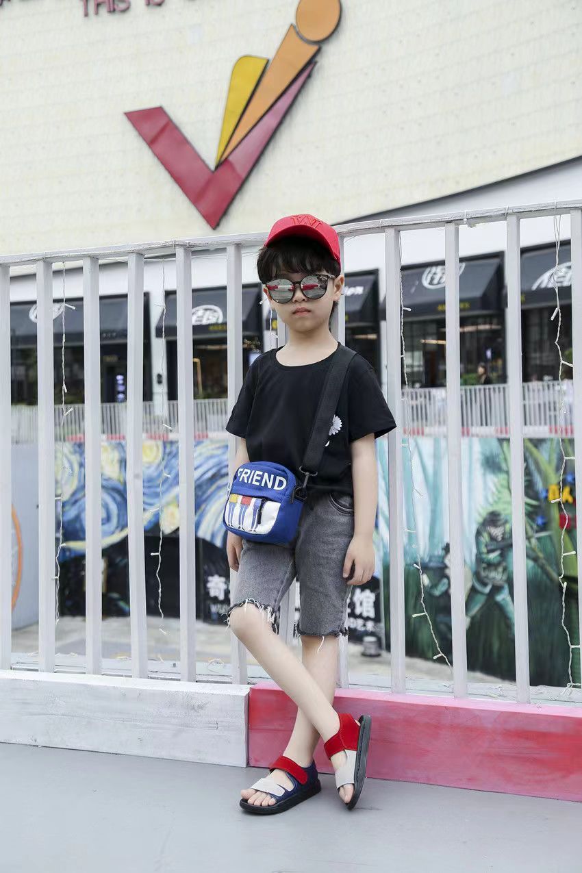 Kids Sandals Summer Fashion Boys Beach Sandals Non-slip First Walkers (Available)