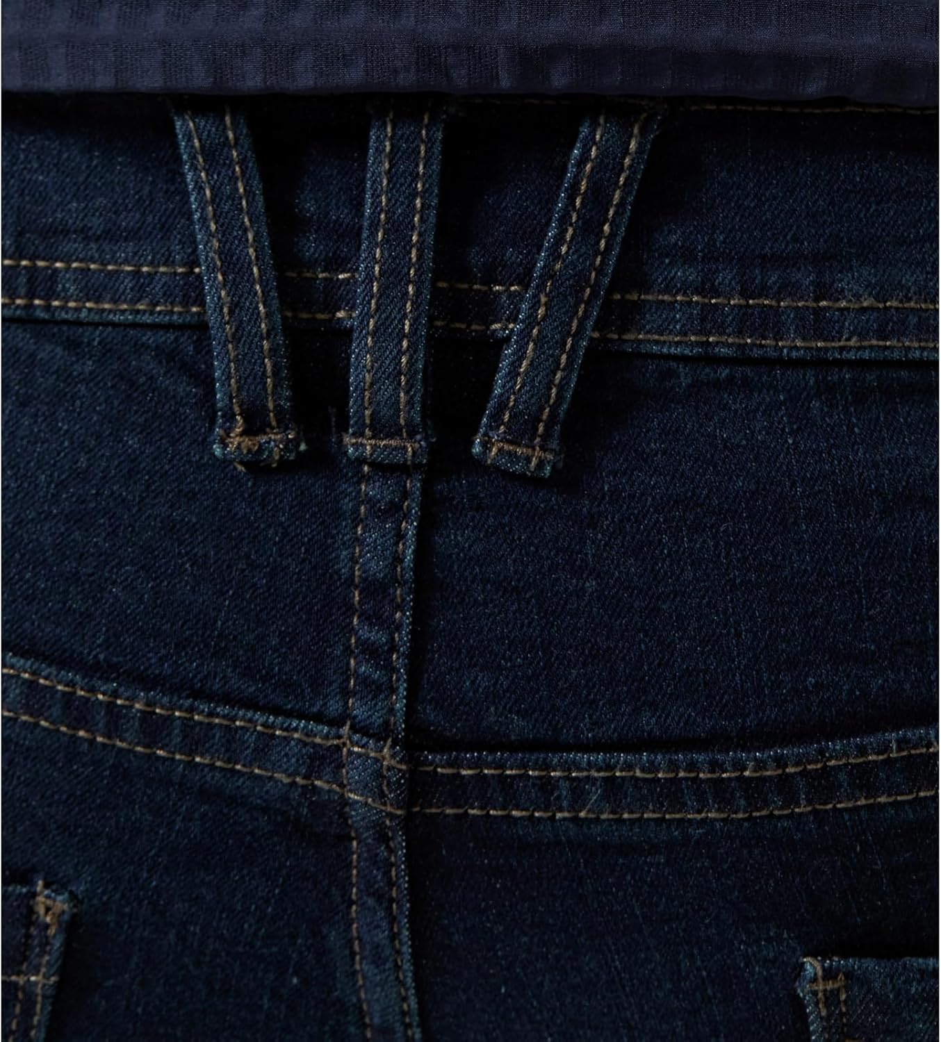 Multi-pocket jeans