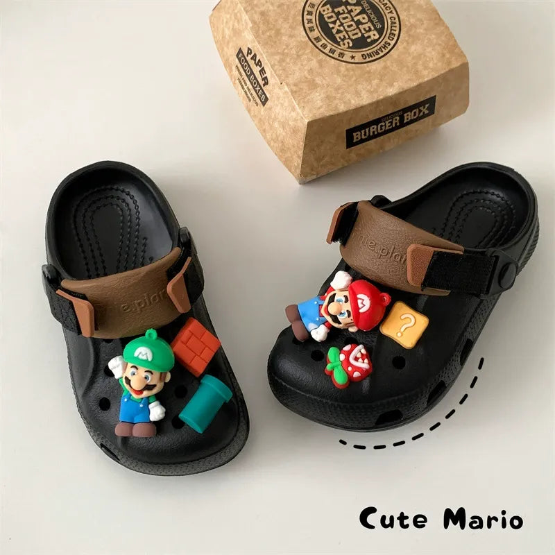 Closed toe slippers soft-soled shoes