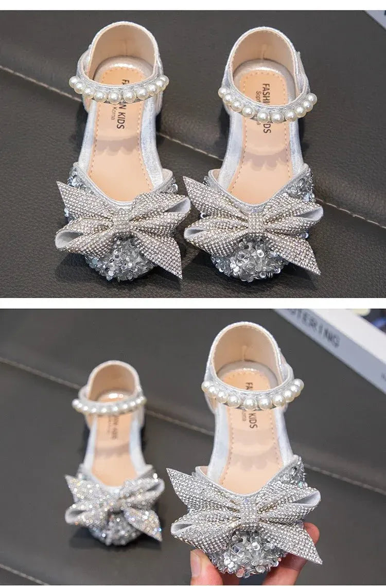 New Children Causal Dance Sandals Girls Rhinestone Flat Sandals Non-slip Fashion Kids Sequins Princess Performance Shoes