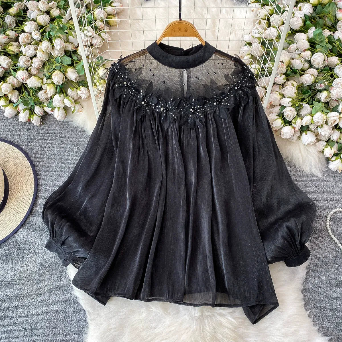 Super cute, sweet, ethereal, three-dimensional floral round neck lantern sleeve blouse for women, high-end and elegant pearlescent mesh shirt