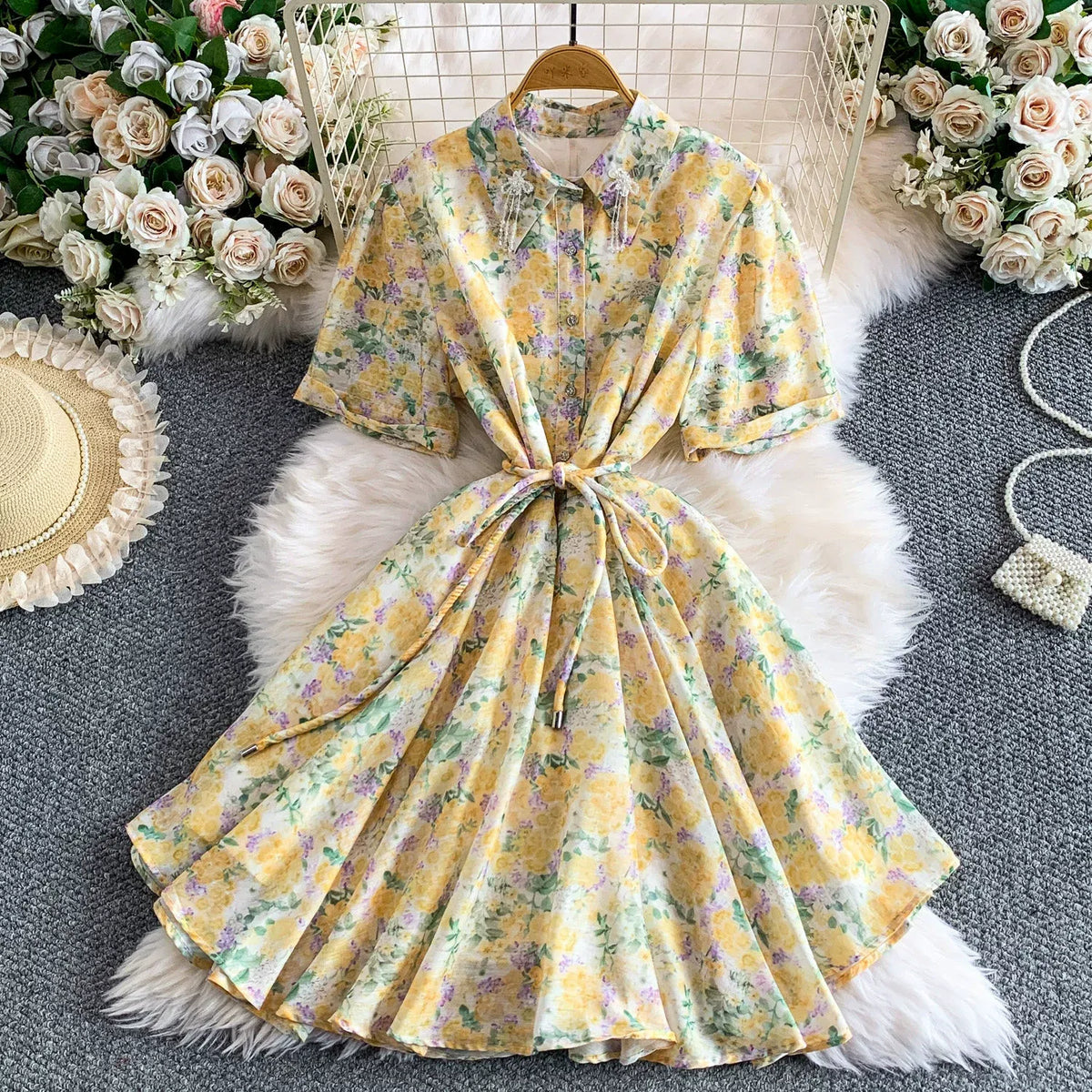French-style exquisite light luxury age-reducing crystal pendant lapel dress