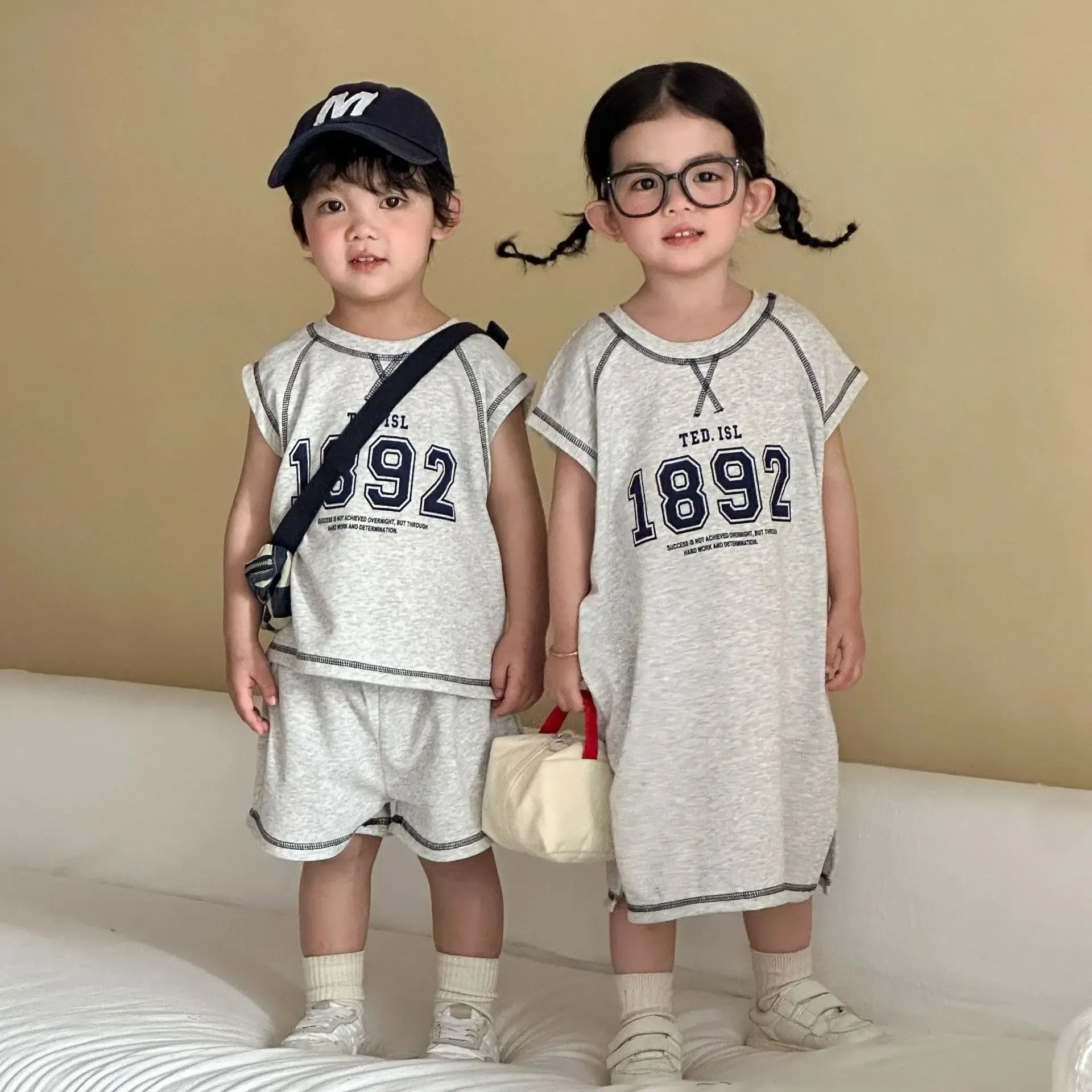 Summer New Children Short Sleeve Clothes Set Boys Letter Print T Shirts 2pcs Suit Girls Vest Dress Kids Brother Sisters Set
