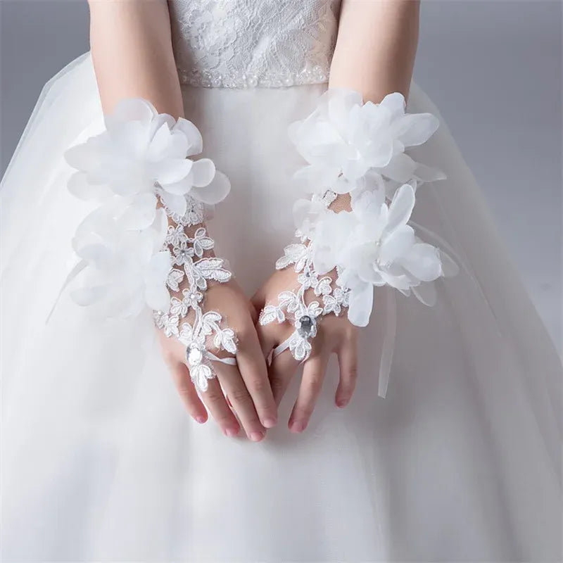 Girl Gloves Fingerless Wedding Gloves Lace Beaded Short Design Gloves For Bridal Wedding Accessories