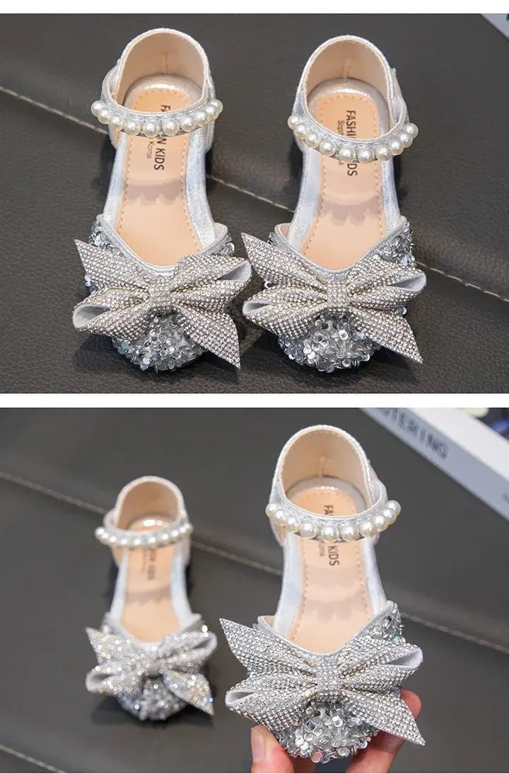 New Children Causal Dance Sandals Girls Rhinestone Flat Sandals Non-slip Fashion Kids Sequins Princess Performance Shoes