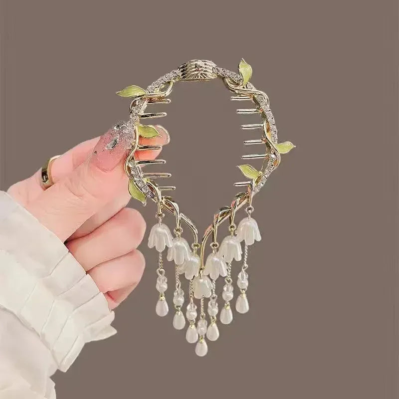 Ladies Butterfly Rhinestone Pearl Metal Hair Claw Round Bun Ponytail Holder