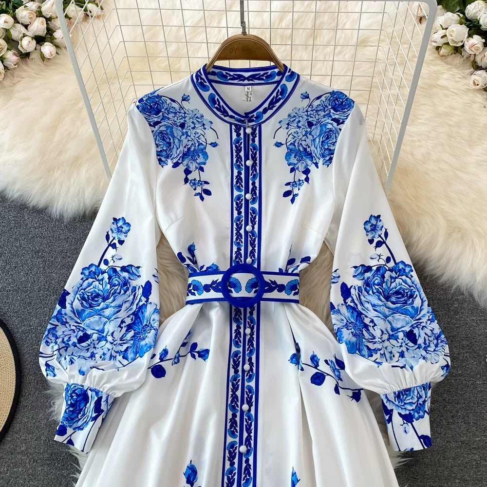 Spring New Arrival: Court Style Blue and White Porcelain Print Stand Collar